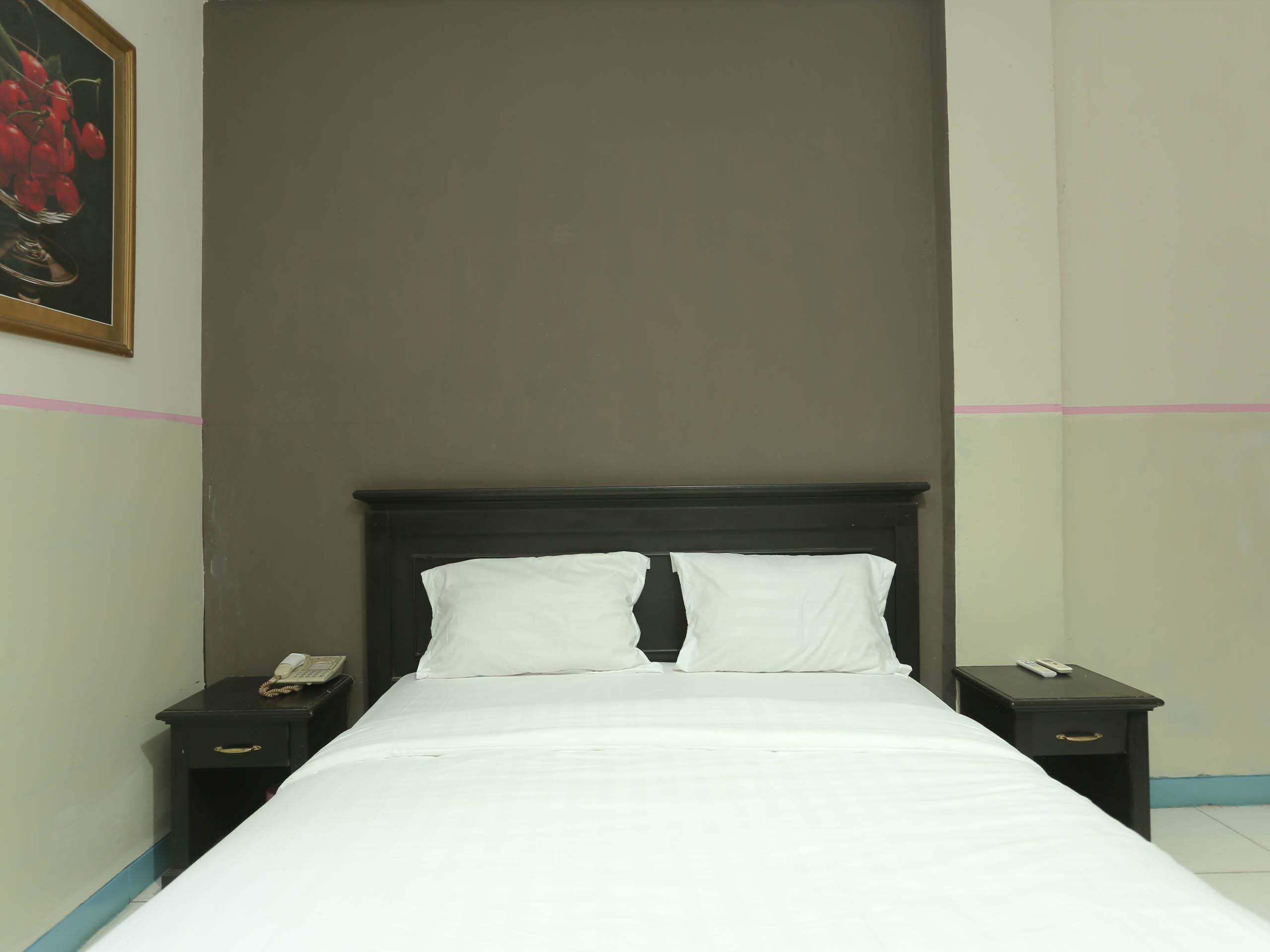 Urbanview Hotel Kharisma Banjarmasin บันจาร์มาซิน ภายนอก รูปภาพ