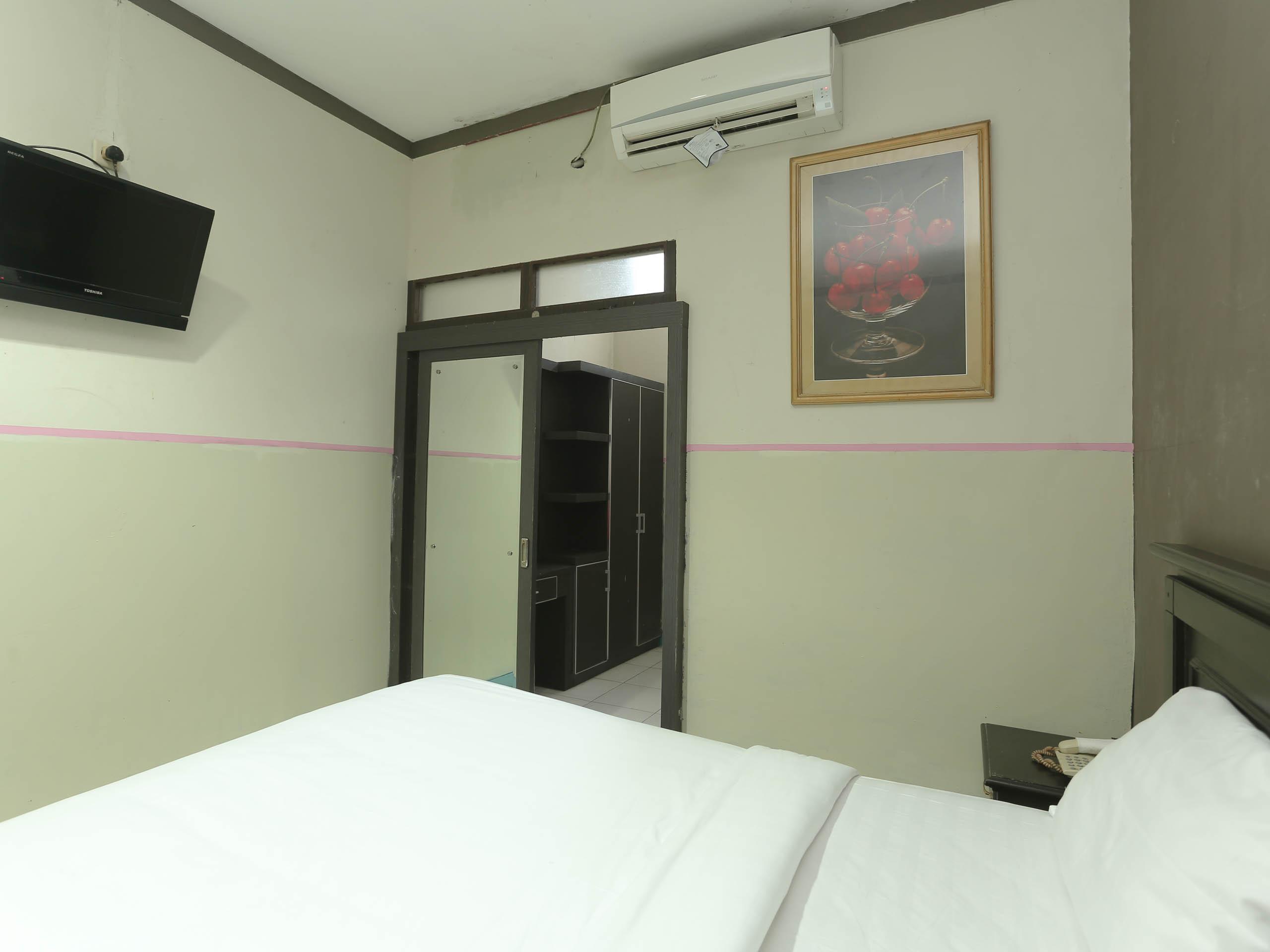 Urbanview Hotel Kharisma Banjarmasin บันจาร์มาซิน ภายนอก รูปภาพ
